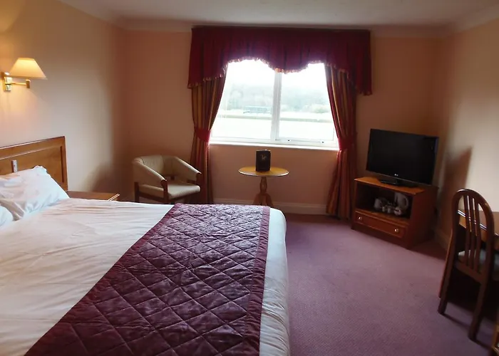 Potters International Hotel