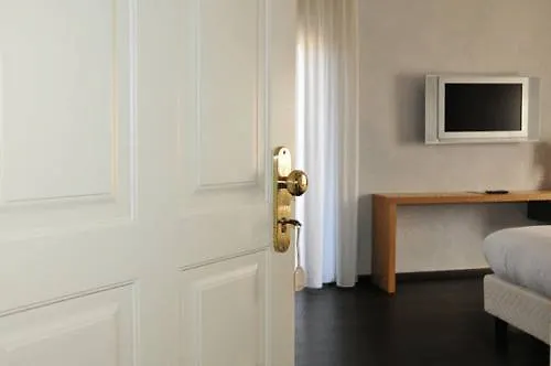 Hotel Domo Perugia