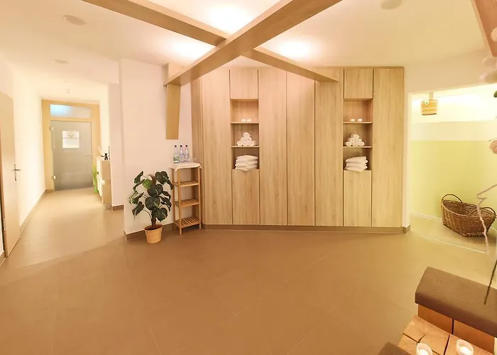 Kur und Wellnesshaus Spreebalance, The Originals Relais (Relais du Silence)