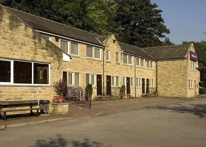 Premier Inn Halifax South