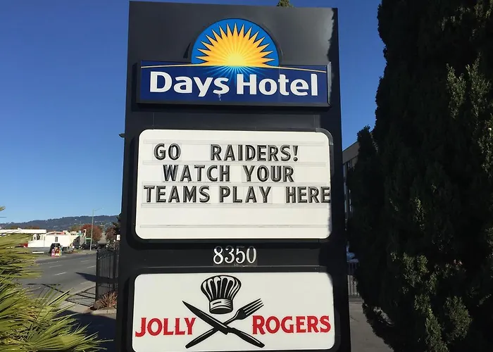 Days Hotel By Wyndham Oakland Airport-Coliseum