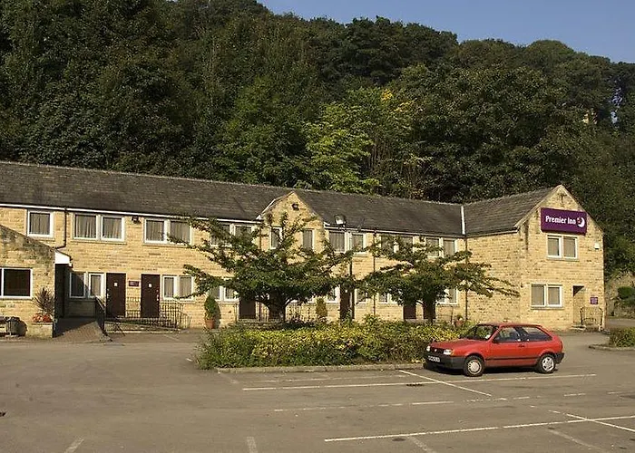 Premier Inn Halifax South
