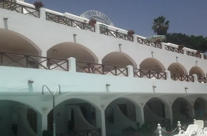 Eo Corona Cedral