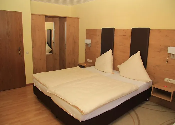 Waldhotel Albachmühle mit Albacher Stuben