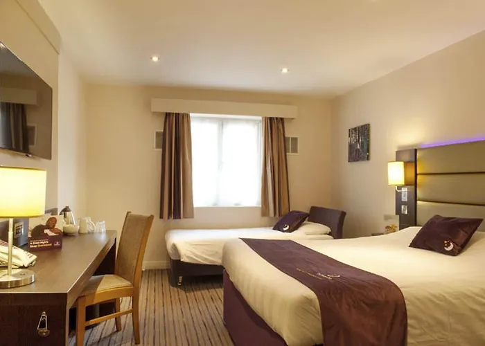 Premier Inn Watford Central