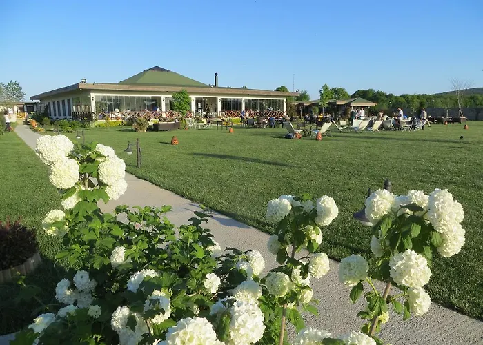 Riva'S Club Hotel