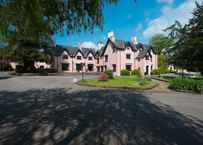 Cwrt Bleddyn Hotel & Spa