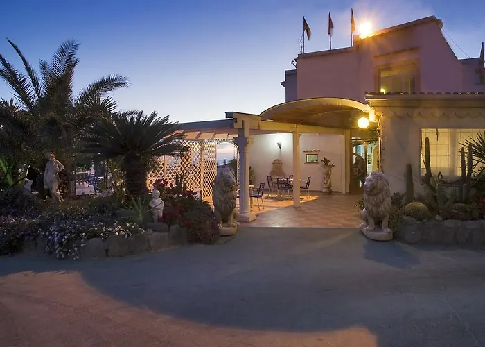 Hotel Riva Del Sole