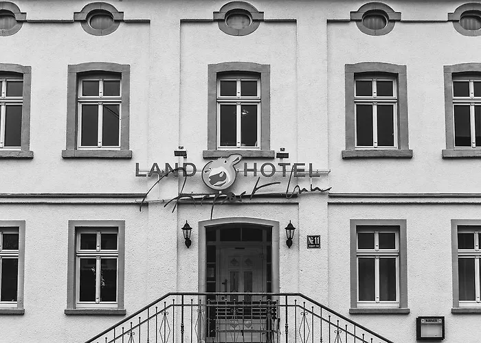 Landhotel Airport-Inn
