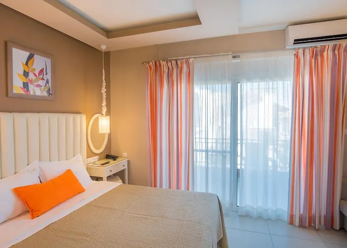 Whitesands Beach Resort