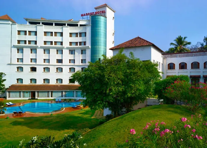 Ktdc Mascot Hotel - A Heritage Living Experience