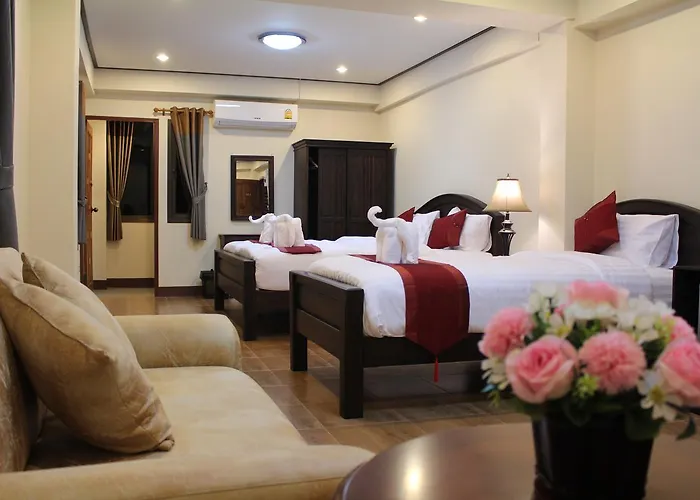 Nanbaankhun Hotel