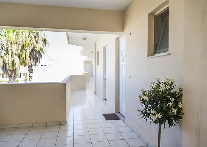 Oneiro Boutique Hotel
