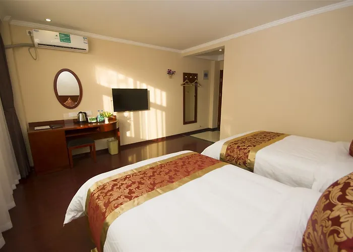 Greentree Inn Anhui Anqing Guangcaisiqi Business Hotel