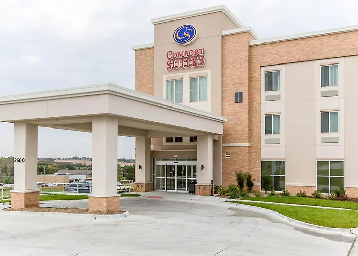 Comfort Suites West Omaha