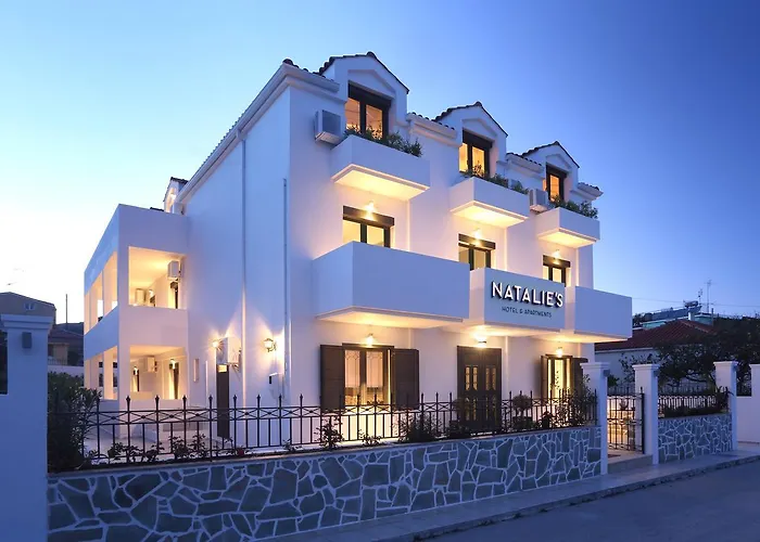 Natalie'S Hotel
