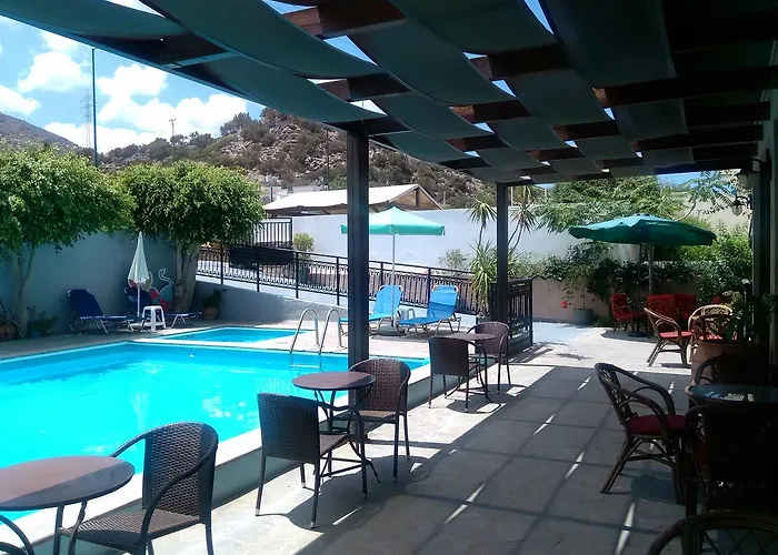Elvira Hotel