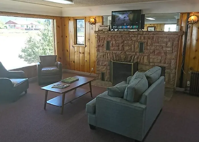 Caribou Lodge And Motel