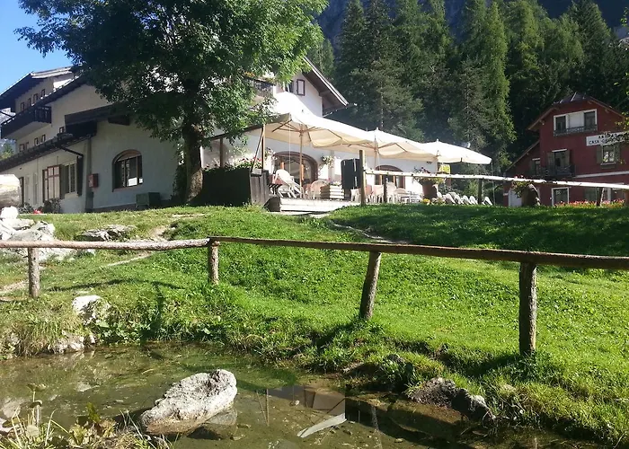 Hotel Fiames
