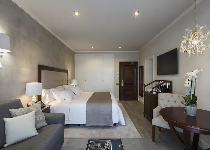 Hotel Casa Vilella 4* Sup