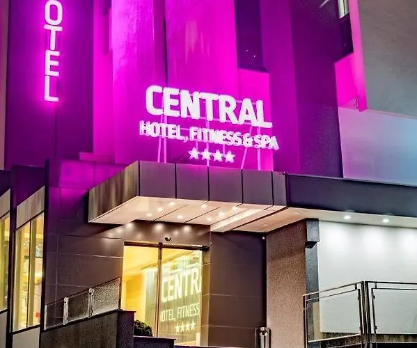 Central Hotel, Fitness And Spa
