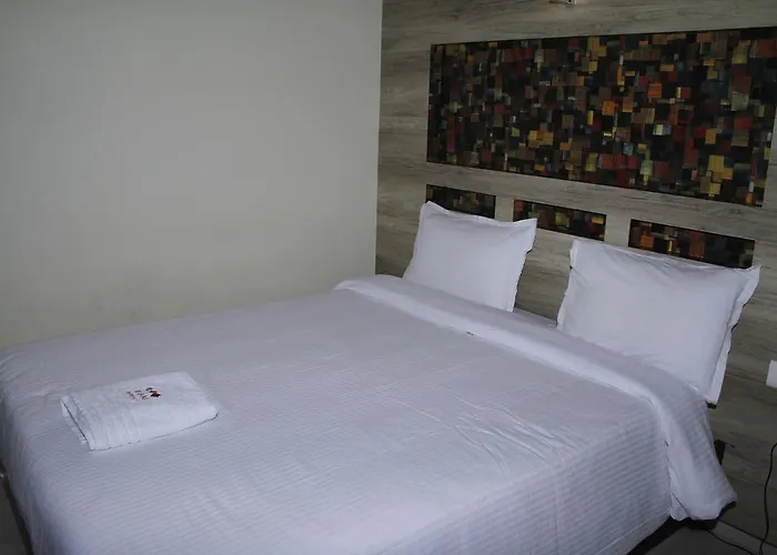 Jeyam Residency