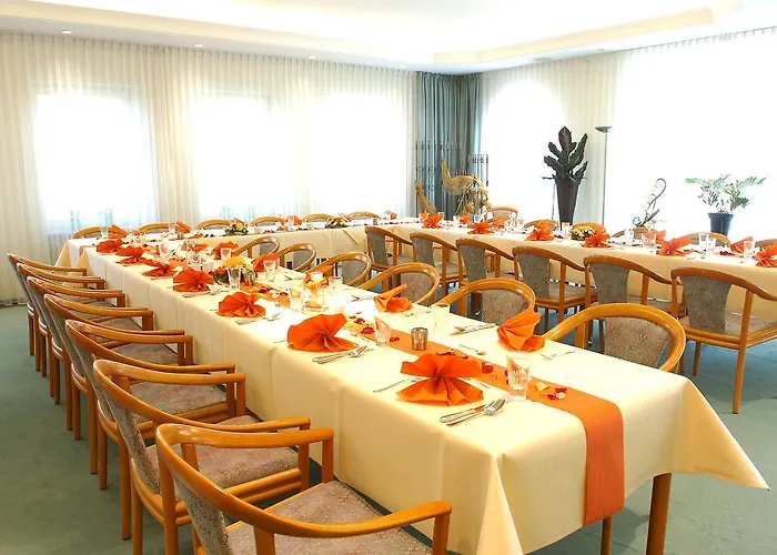 Hotel und Restaurant Rabennest am Schweriner See
