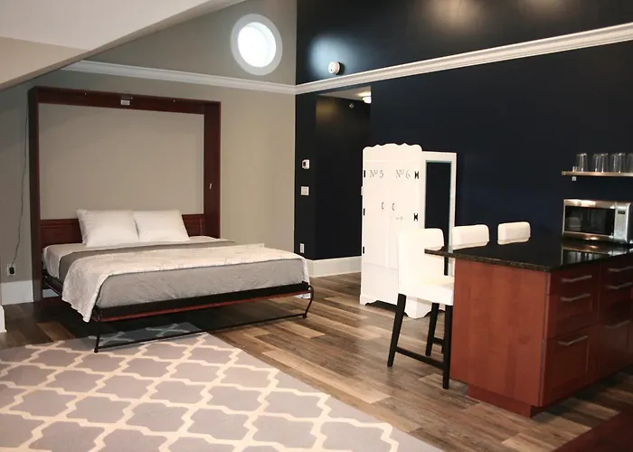 Anchor Inn Boutique Hotel
