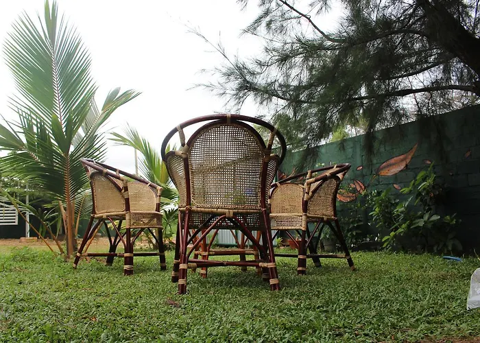 Airport Green Hotel