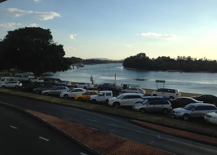 Lakes And Ocean Hotel Forster