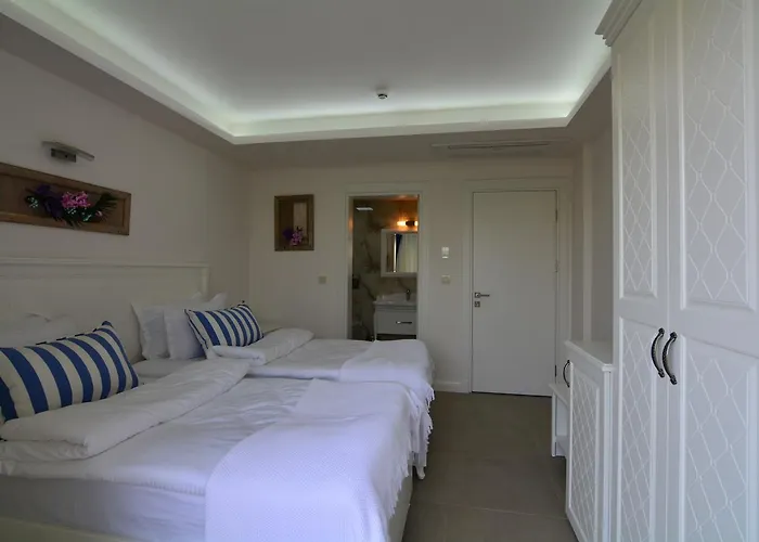 Dalyan Risus Suite