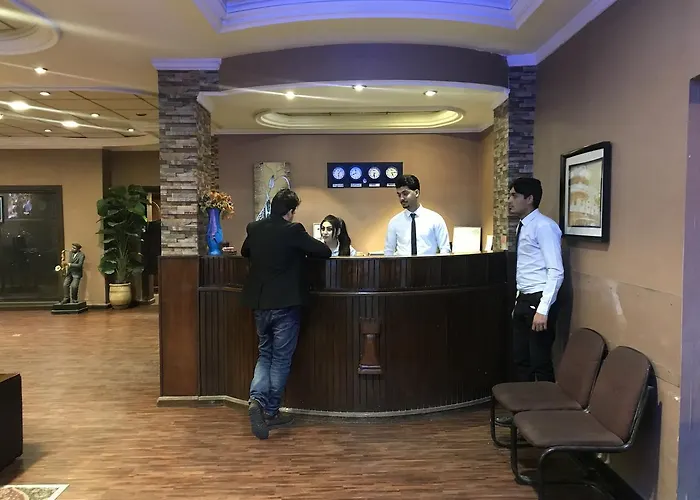 Castle Hotel