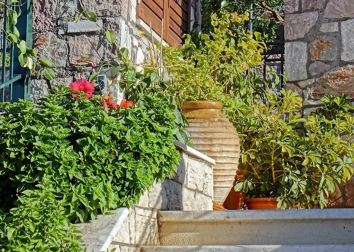 Treanto Nafpaktos Boutique Hotel