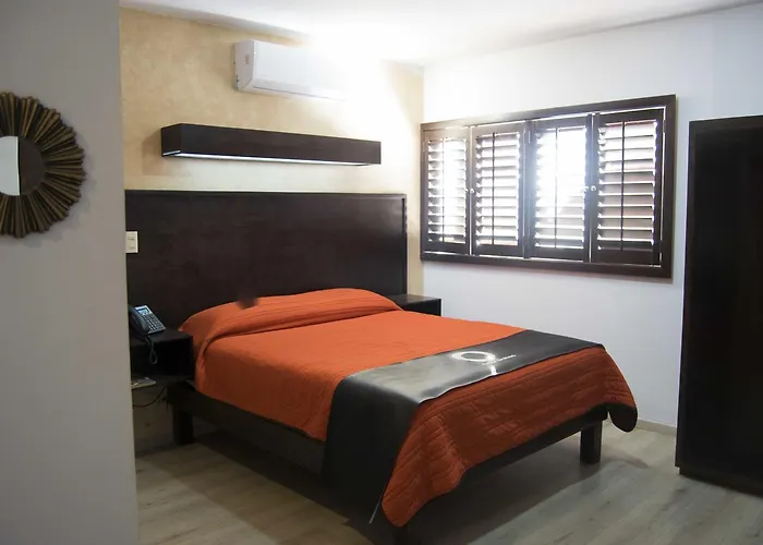 Hotel Onix Suites
