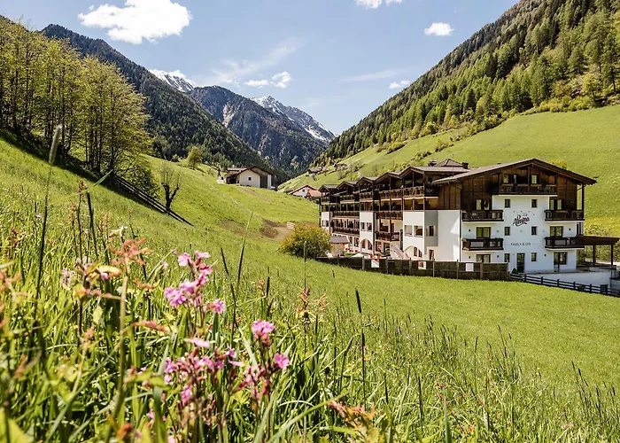 Hotel Almina