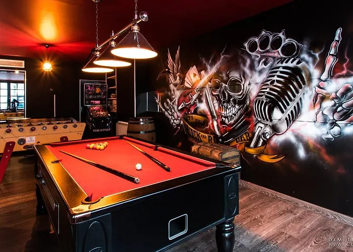 Hotel Jolly Roger