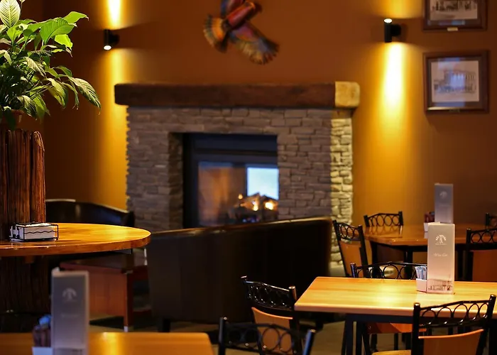 Stumpers Hotel