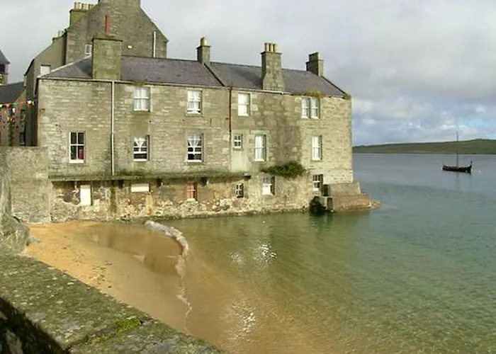 The Queens Hotel