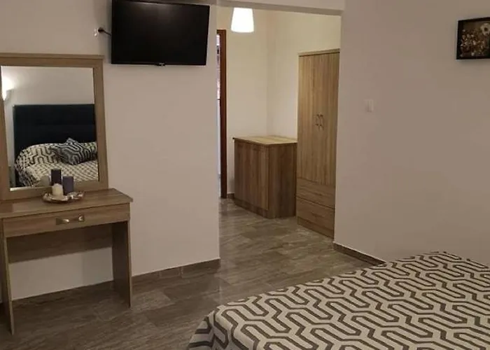 Cielo Apartments
