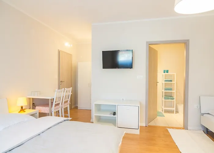Hop House Garni Hotel