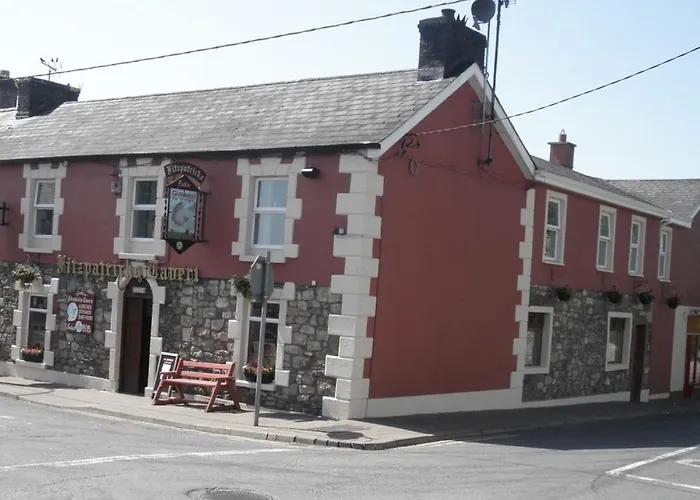 Fitzpatrick'S Tavern And Hotel