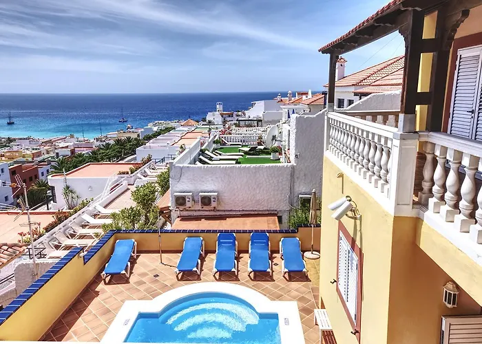 Hotel La Colina
