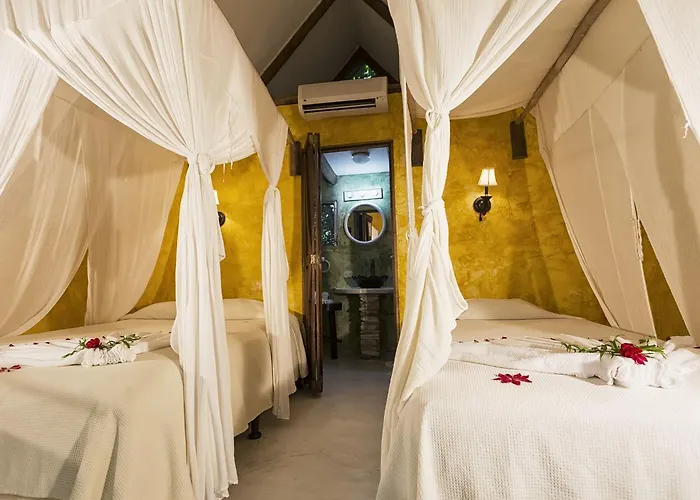 Hotel Hacienda Tijax Jungle Logde