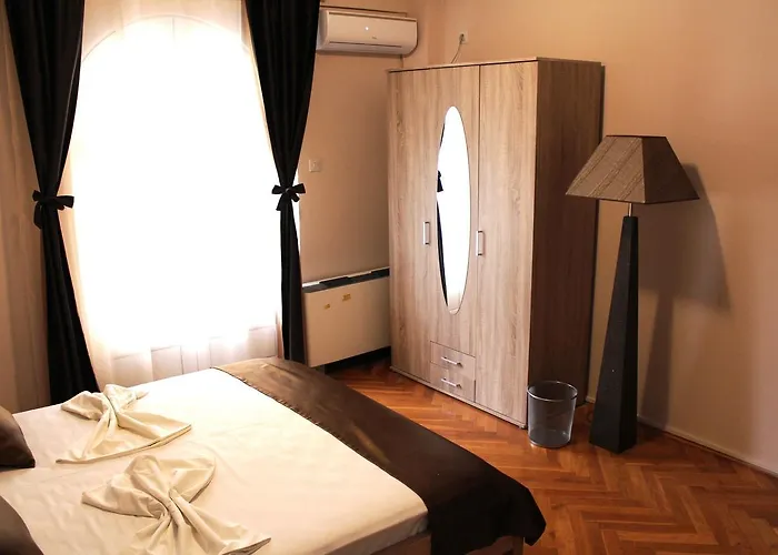 Hotel Crnogorska Kuca