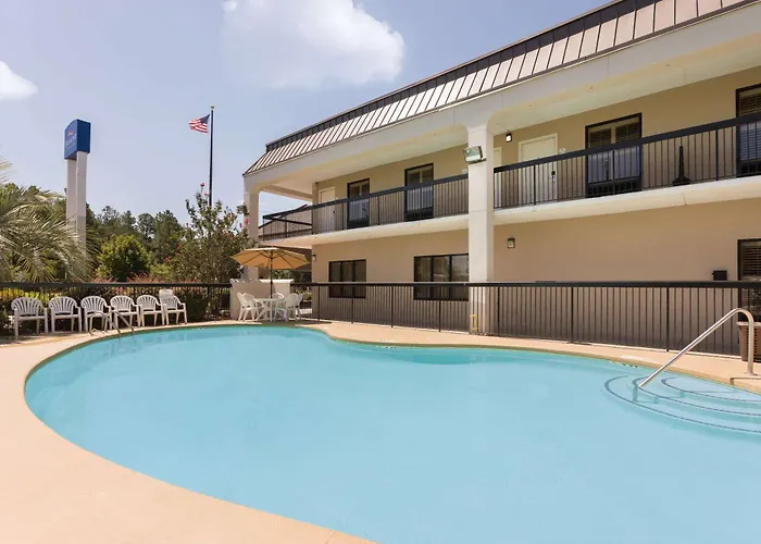 Baymont By Wyndham Orangeburg North