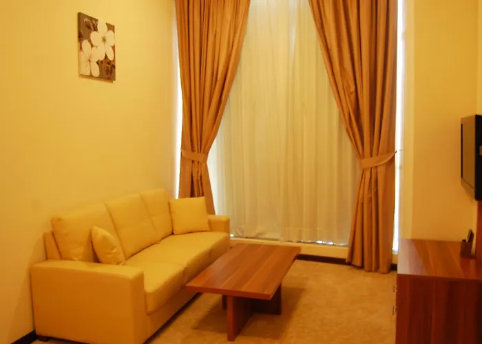 Golden Ocean Hotel