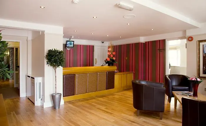 Harrisons Hotel