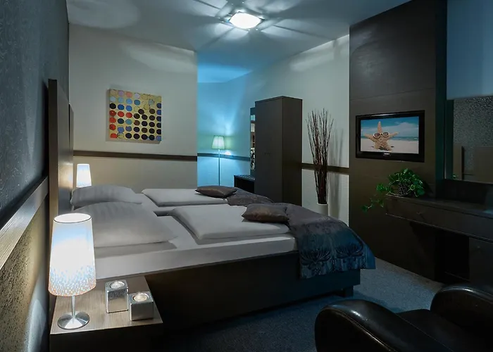 Hotel Centrum With Free Parking