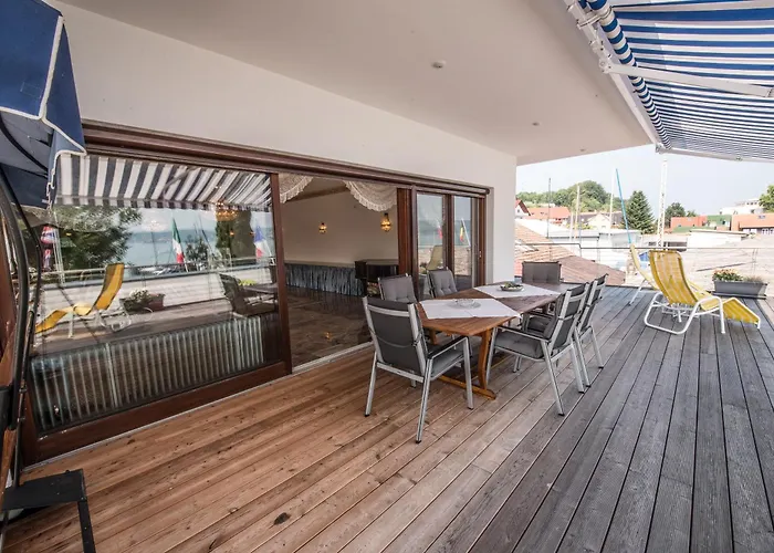 Hotel am Yachthafen