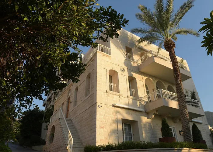 Luxor Hotel